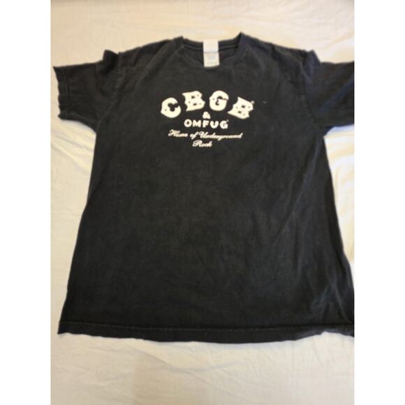 CBGB OMFUG Home of Underground Rock Club Venue T-Shirt Sz L Punk Hardcore NYC - Picture 1 of 5